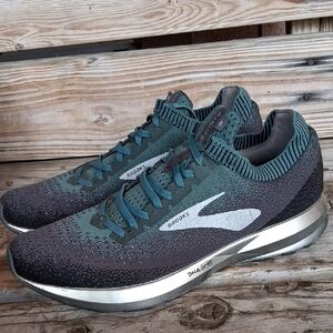 Brooks Black and Teal Running Shoes